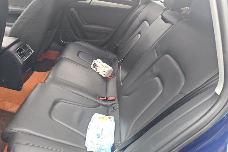 Used Audi A4 2014 40 TFSI allroad quattro plus version Left Rear Seat