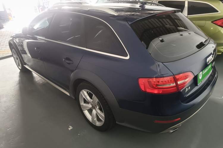Used Audi A4 2014 40 TFSI allroad quattro plus version Rear Left 45 Deg