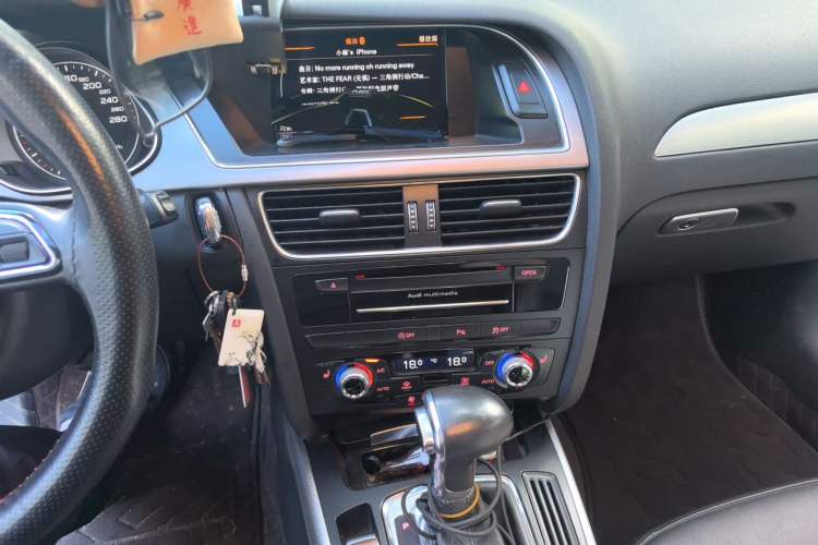 Used Audi A4 2014 40 TFSI allroad quattro plus version Audio And AC Panel
