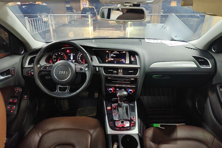 Used Audi A4 2014 40 TFSI allroad quattro plus version Center Console