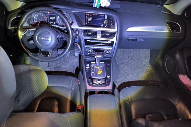 Used Audi A4 2014 40 TFSI allroad quattro plus version Center Console