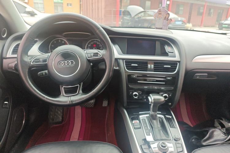 Used Audi A4 2014 40 TFSI allroad quattro plus version Center Console