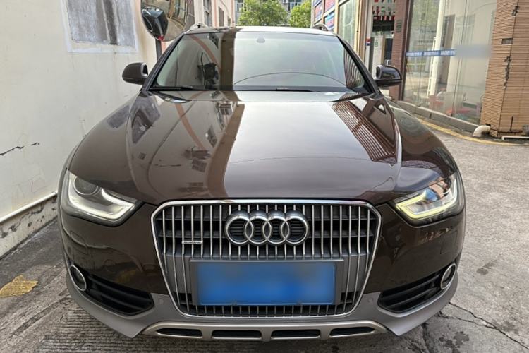 Used Audi A4 2014 40 TFSI allroad quattro plus version Exterior 3