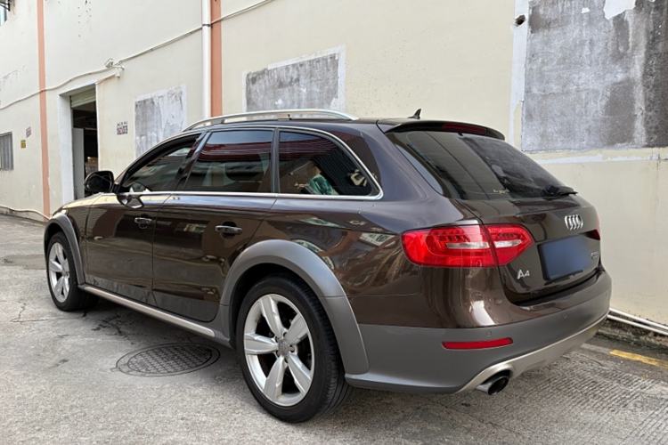 Used Audi A4 2014 40 TFSI allroad quattro plus version Exterior 4