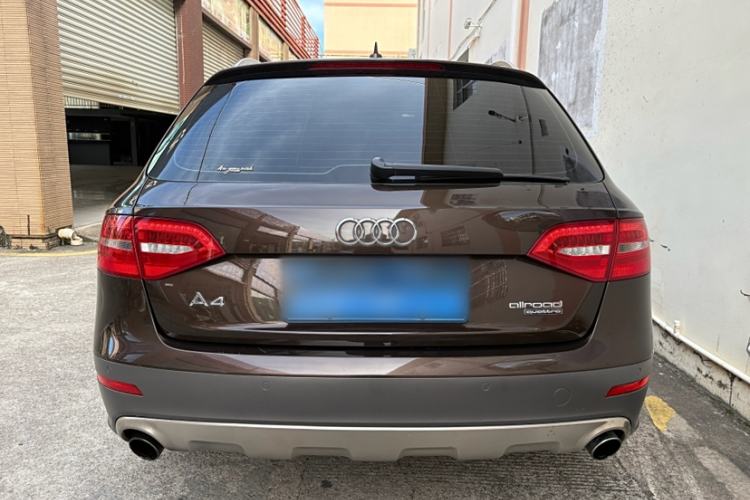 Used Audi A4 2014 40 TFSI allroad quattro plus version Exterior 5