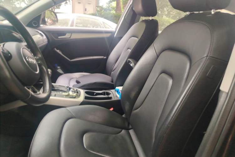 Used Audi A4 2014 40 TFSI allroad quattro plus version Left Front Seat