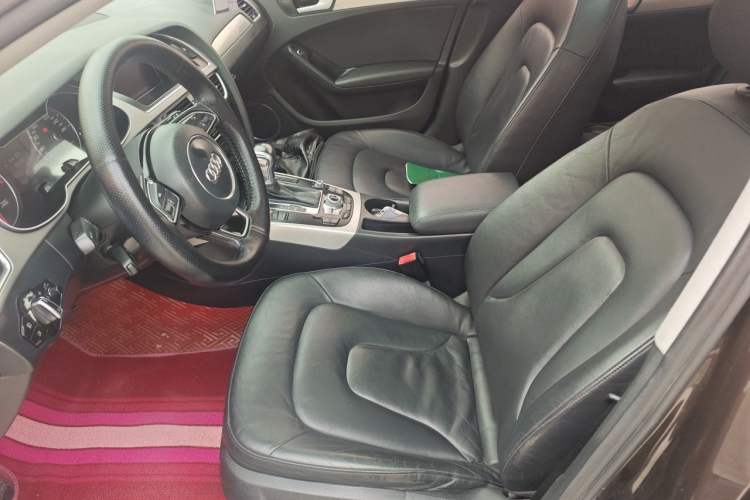 Used Audi A4 2014 40 TFSI allroad quattro plus version Left Front Seat