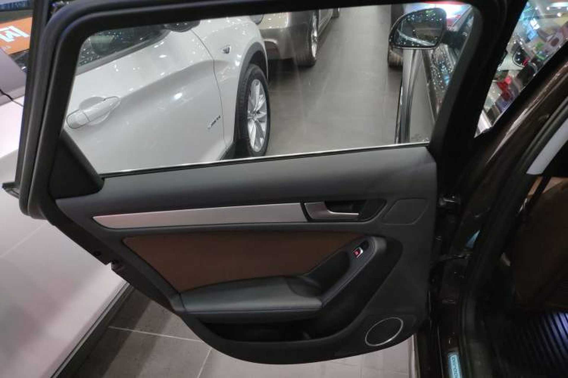 Used Audi A4 2014 40 TFSI allroad quattro plus version Left Rear Door Interior