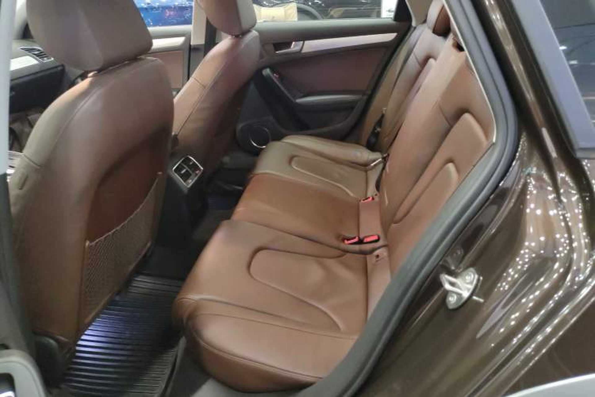 Used Audi A4 2014 40 TFSI allroad quattro plus version Left Rear Seat