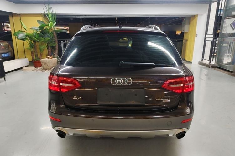 Used Audi A4 2014 40 TFSI allroad quattro plus version Rear