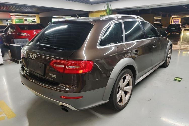 Used Audi A4 2014 40 TFSI allroad quattro plus version Rear Right 45 Deg