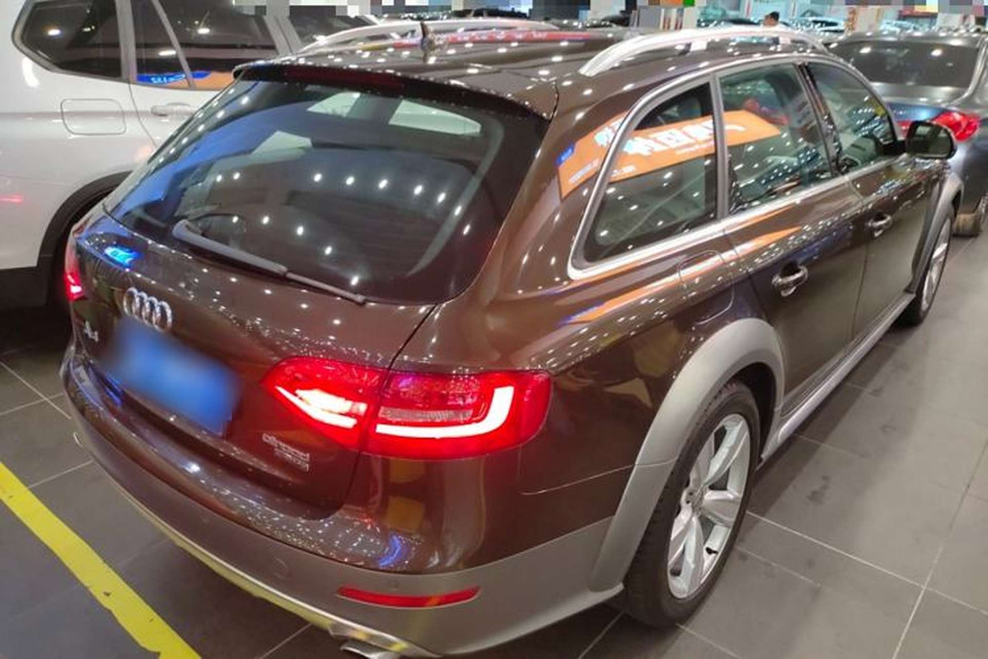 Used Audi A4 2014 40 TFSI allroad quattro plus version Rear Right 45 Deg
