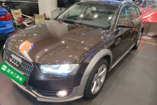 Used Audi A4 2014 40 TFSI allroad quattro plus version