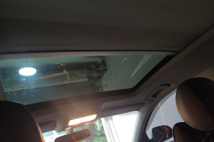 Used Audi A4 2014 40 TFSI allroad quattro plus version Headliner