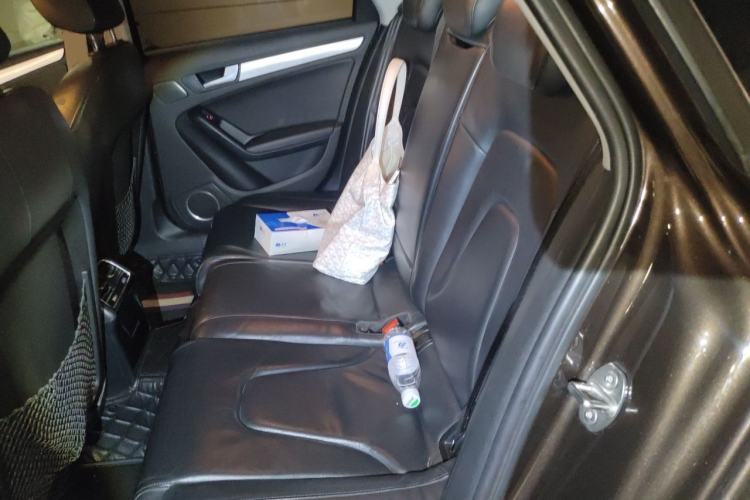 Used Audi A4 2014 40 TFSI allroad quattro plus version Left Rear Seat