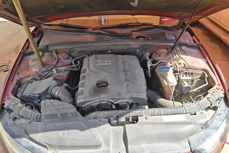 Used Audi A4 2014 40 TFSI allroad quattro Engine Bay