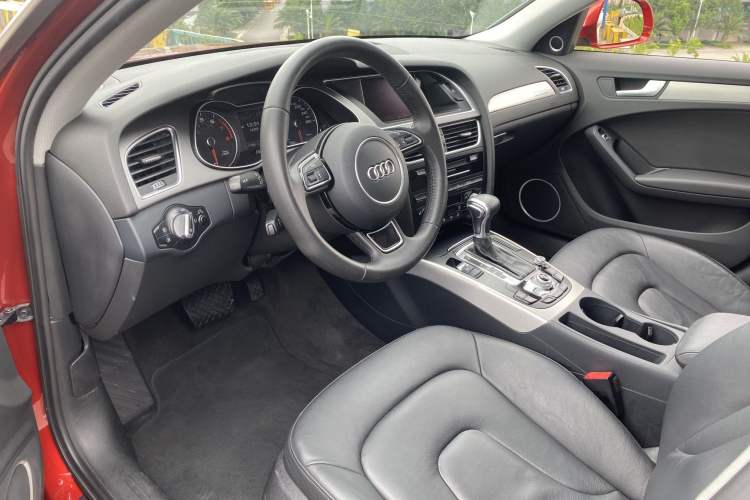 Used Audi A4 2014 40 TFSI allroad quattro Interior 1