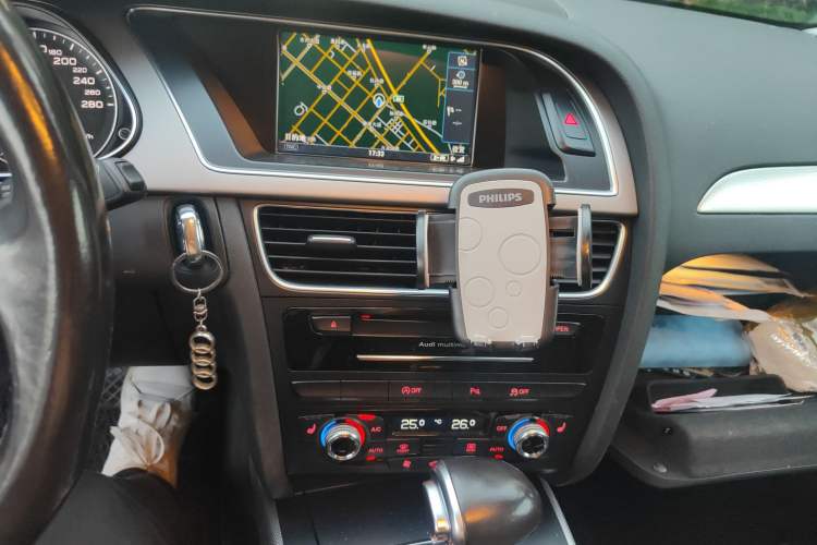 Used Audi A4 2014 40 TFSI allroad quattro plus version Audio And AC Panel