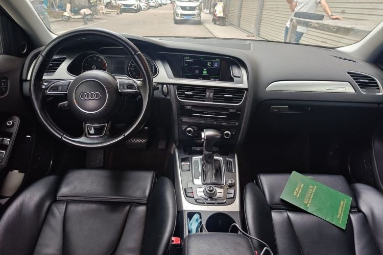 Used Audi A4 2014 40 TFSI allroad quattro plus version Center Console