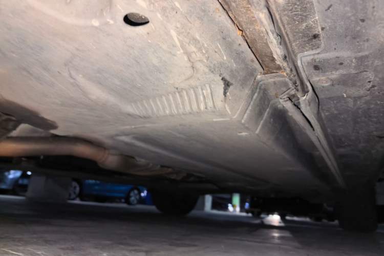 Used Audi A4 2014 40 TFSI allroad quattro plus version Chassis Front Left