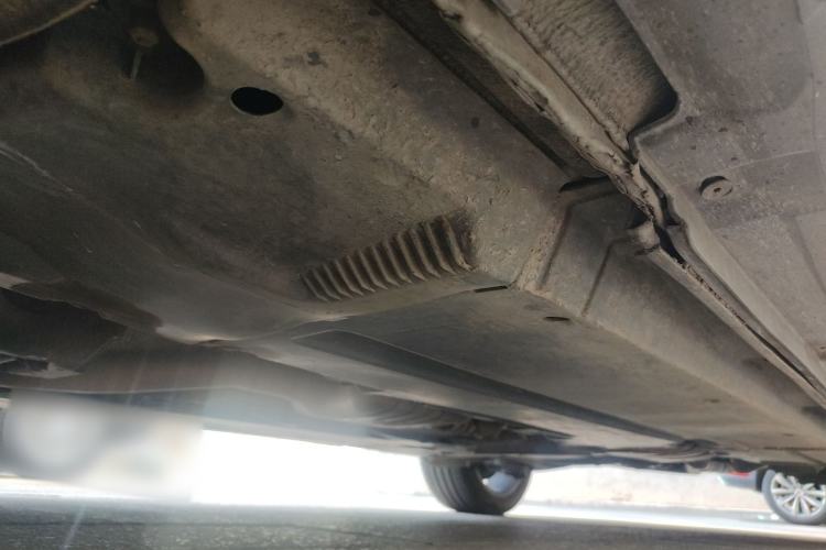 Used Audi A4 2014 40 TFSI allroad quattro plus version Chassis Front Left