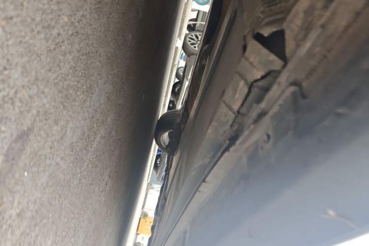 Used Audi A4 2014 40 TFSI allroad quattro plus version Chassis Front Left
