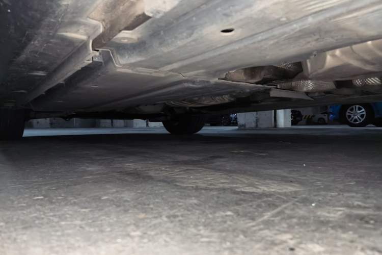 Used Audi A4 2014 40 TFSI allroad quattro plus version Chassis Rear Left