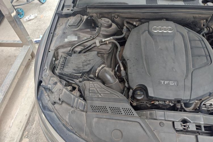 Used Audi A4 2014 40 TFSI allroad quattro plus version Engine Bay Right