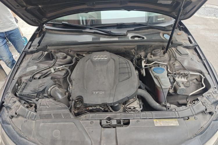Used Audi A4 2014 40 TFSI allroad quattro plus version Engine Bay