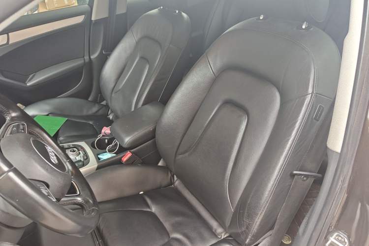 Used Audi A4 2014 40 TFSI allroad quattro plus version Left Front Seat