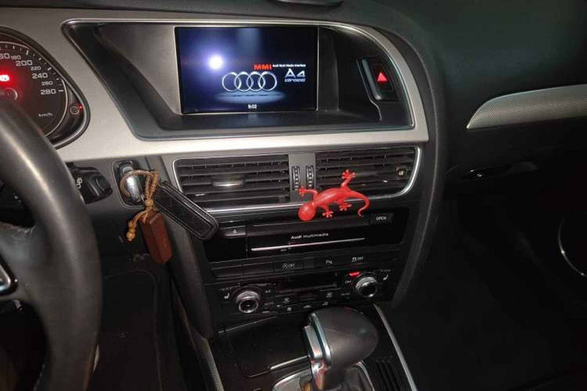 Used Audi A4 2014 40 TFSI allroad quattro plus version Audio And AC Panel