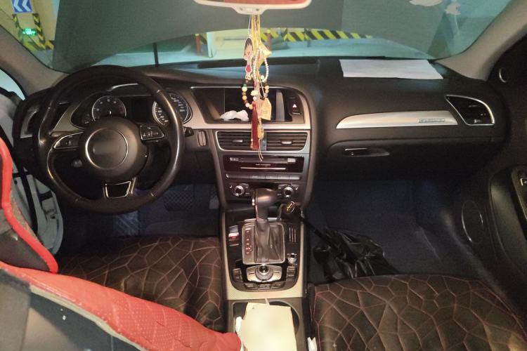Used Audi A4 2014 40 TFSI allroad quattro plus version Center Console