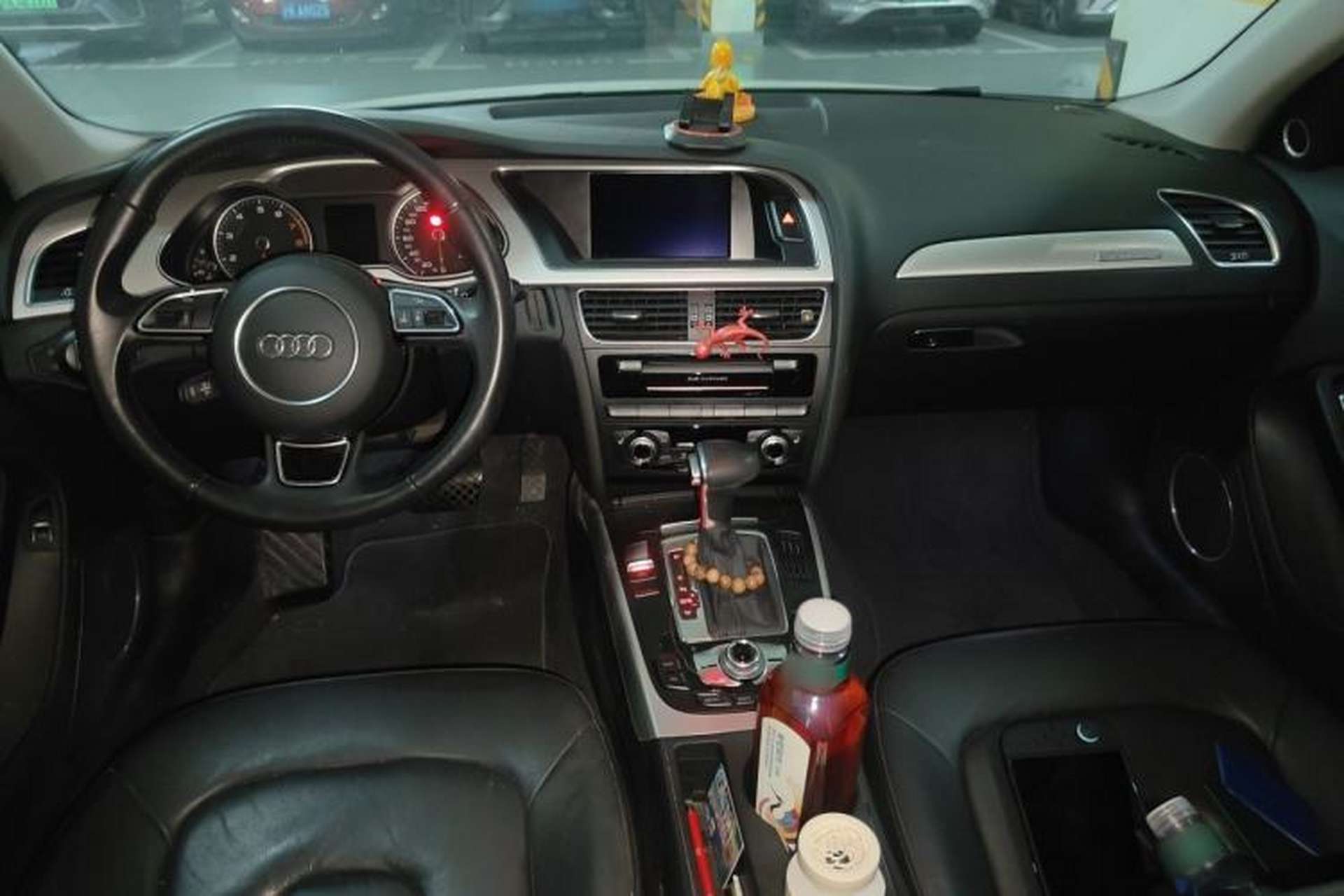 Used Audi A4 2014 40 TFSI allroad quattro plus version Center Console