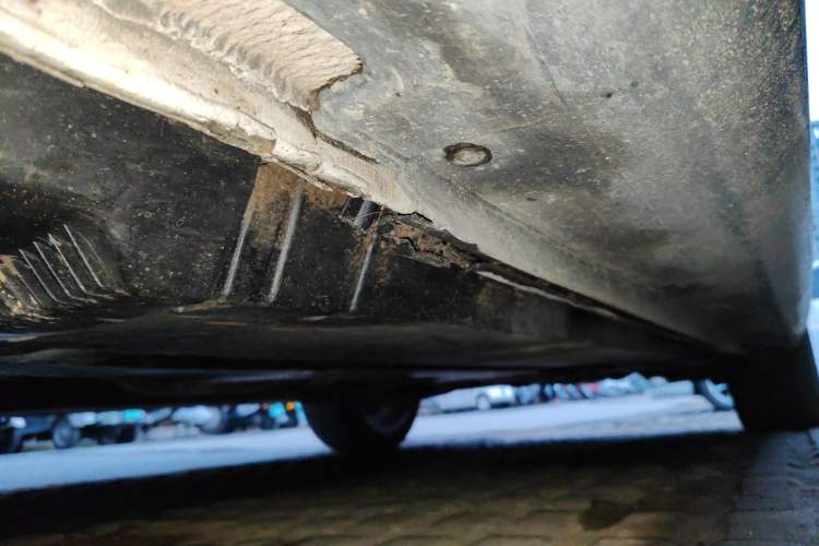 Used Audi A4 2014 40 TFSI allroad quattro plus version Chassis Front Left