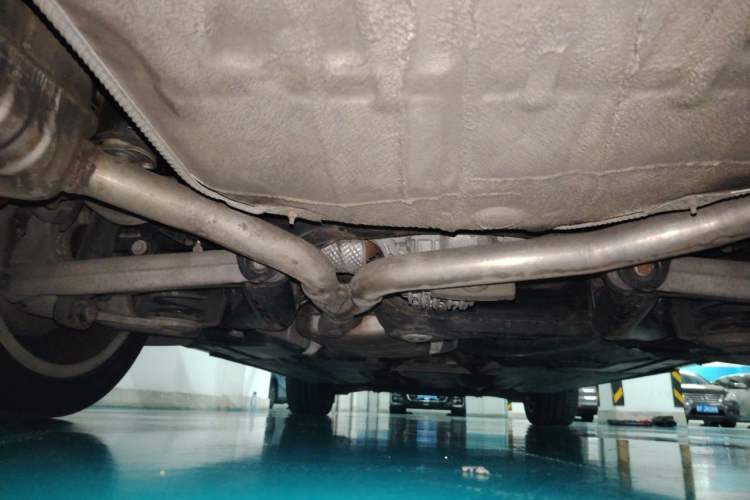 Used Audi A4 2014 40 TFSI allroad quattro plus version Chassis Rear