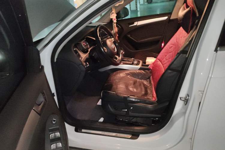 Used Audi A4 2014 40 TFSI allroad quattro plus version Driver Seat