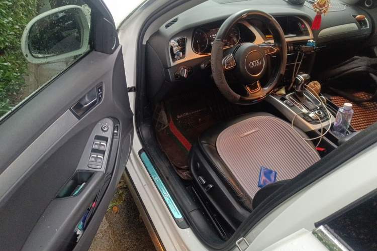 Used Audi A4 2014 40 TFSI allroad quattro plus version Driver Seat