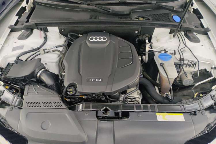 Used Audi A4 2014 40 TFSI allroad quattro plus version Engine Bay