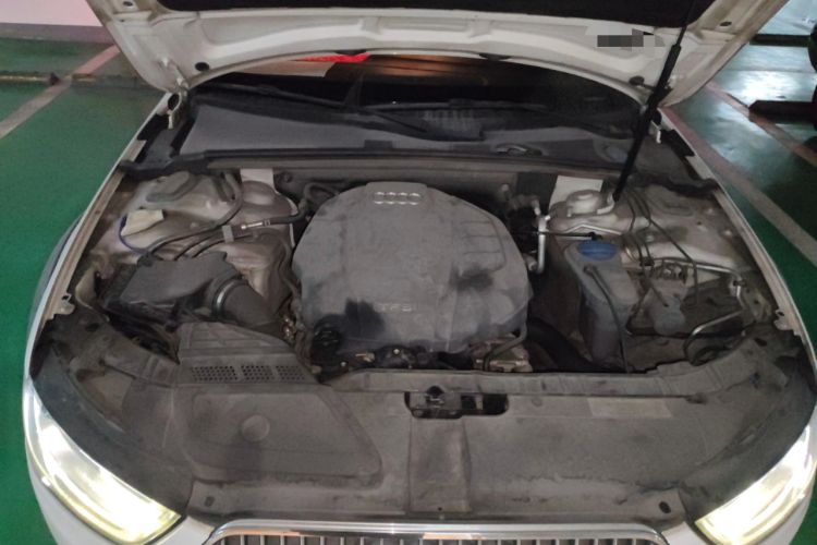 Used Audi A4 2014 40 TFSI allroad quattro plus version Engine Bay