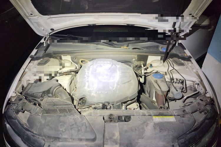 Used Audi A4 2014 40 TFSI allroad quattro plus version Engine Bay