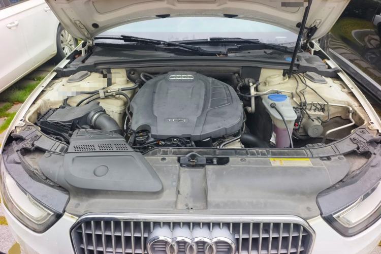 Used Audi A4 2014 40 TFSI allroad quattro plus version Engine Bay