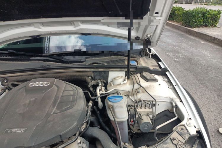 Used Audi A4 2014 40 TFSI allroad quattro plus version Engine Bay Left