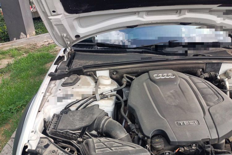 Used Audi A4 2014 40 TFSI allroad quattro plus version Engine Bay Right