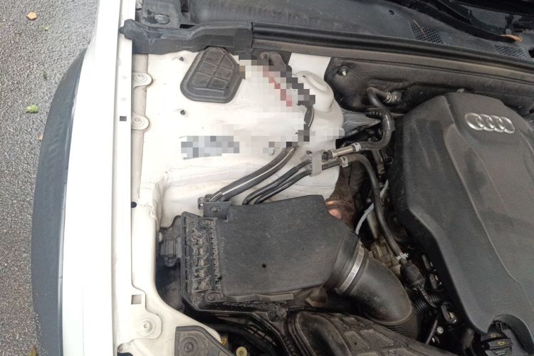 Used Audi A4 2014 40 TFSI allroad quattro plus version Engine Bay Right