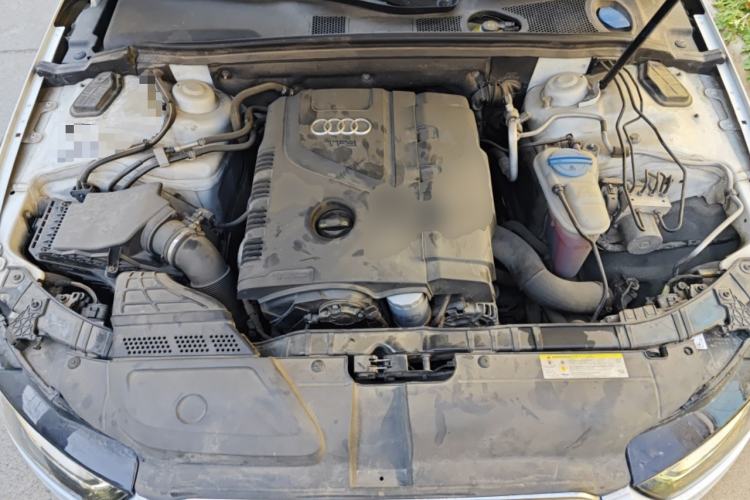 Used Audi A4 2014 40 TFSI allroad quattro Engine Bay