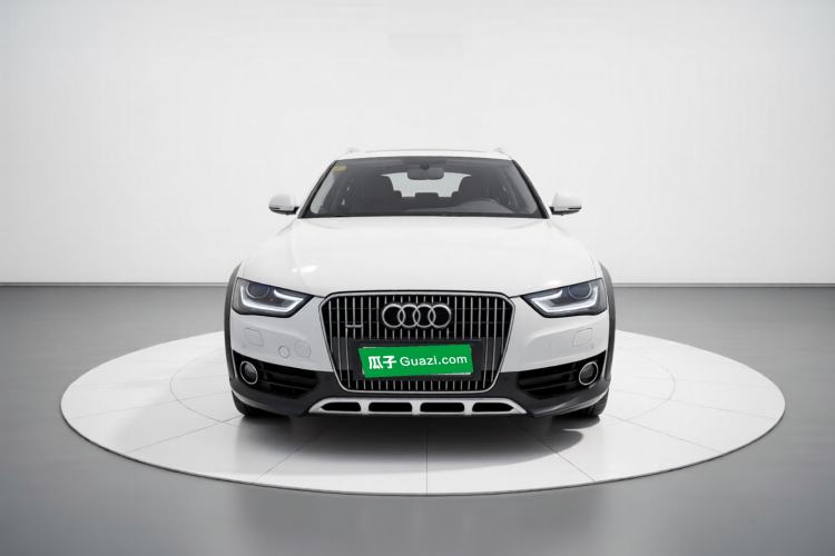 Used Audi A4 2014 40 TFSI allroad quattro plus version Exterior 1
