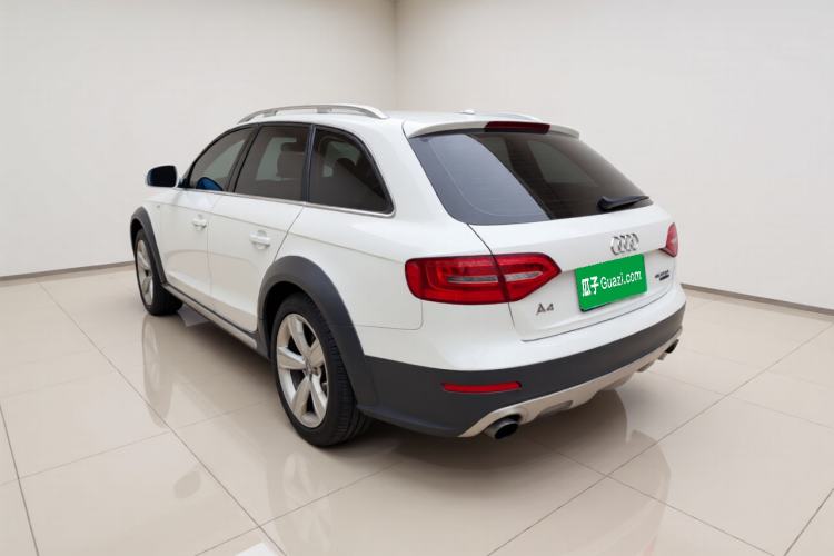 Used Audi A4 2014 40 TFSI allroad quattro plus version Exterior 3