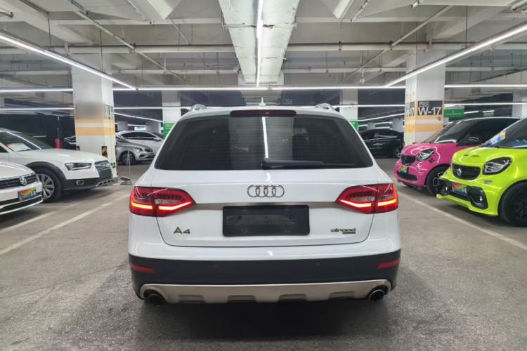 Used Audi A4 2014 40 TFSI allroad quattro plus version Exterior 4