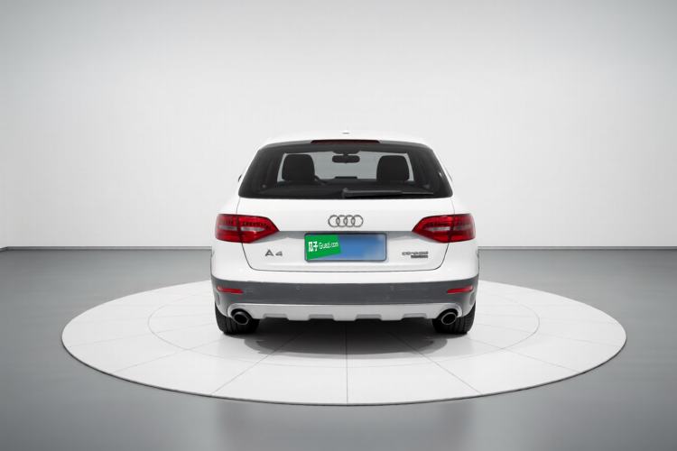 Used Audi A4 2014 40 TFSI allroad quattro plus version Exterior 4