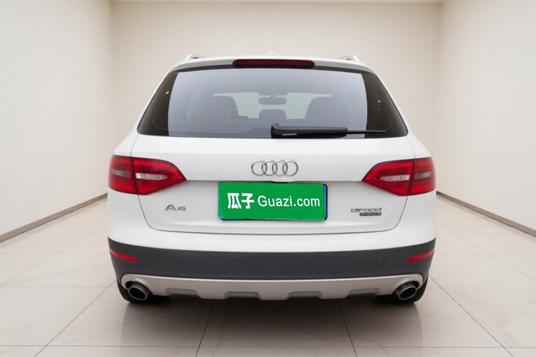 Used Audi A4 2014 40 TFSI allroad quattro plus version Exterior 4